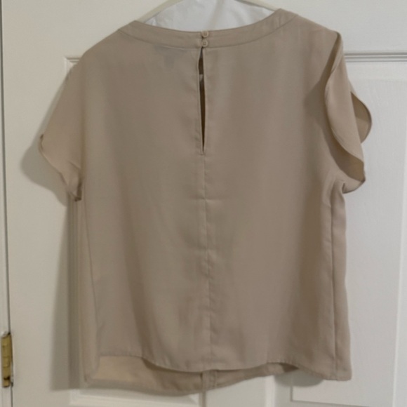Banana Republic Split Sleeve Blouse - Picture 4 of 6